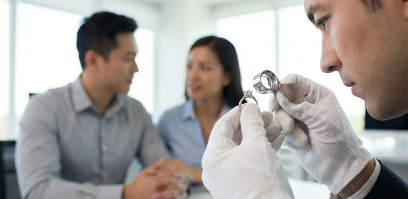 藉由專業鑑定流程,避免鑽石回收價格被低估